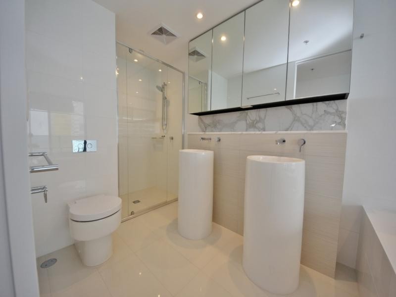 2106/4 Charles Avenue, Broadbeach QLD 4218