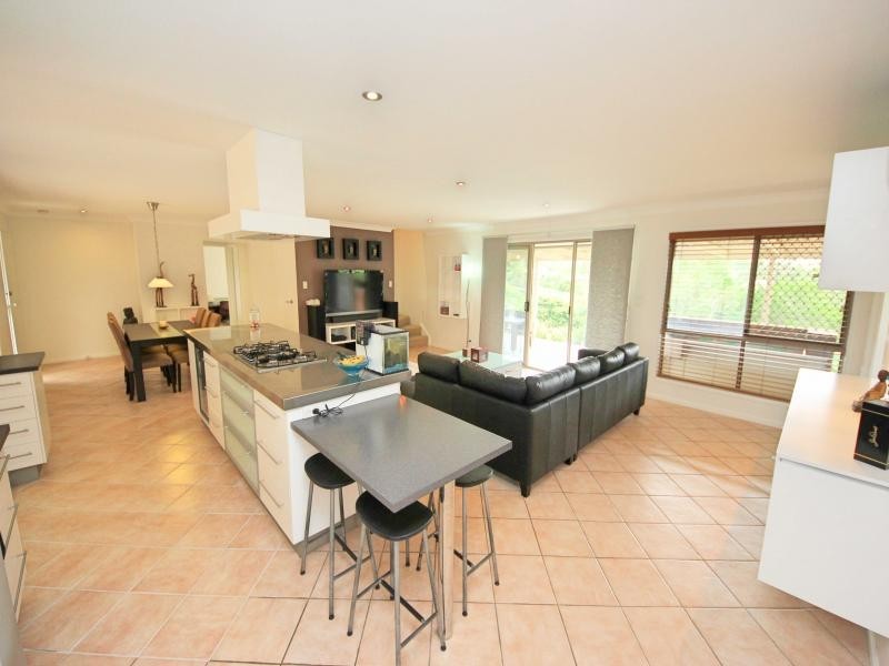 23 Settlement Court, Mudgeeraba QLD 4213