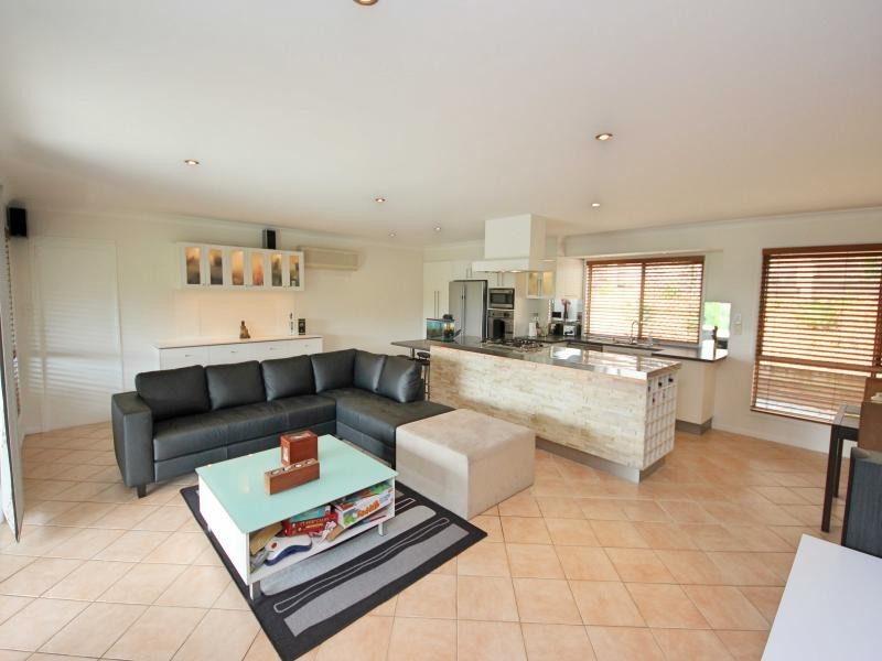 23 Settlement Court, Mudgeeraba QLD 4213