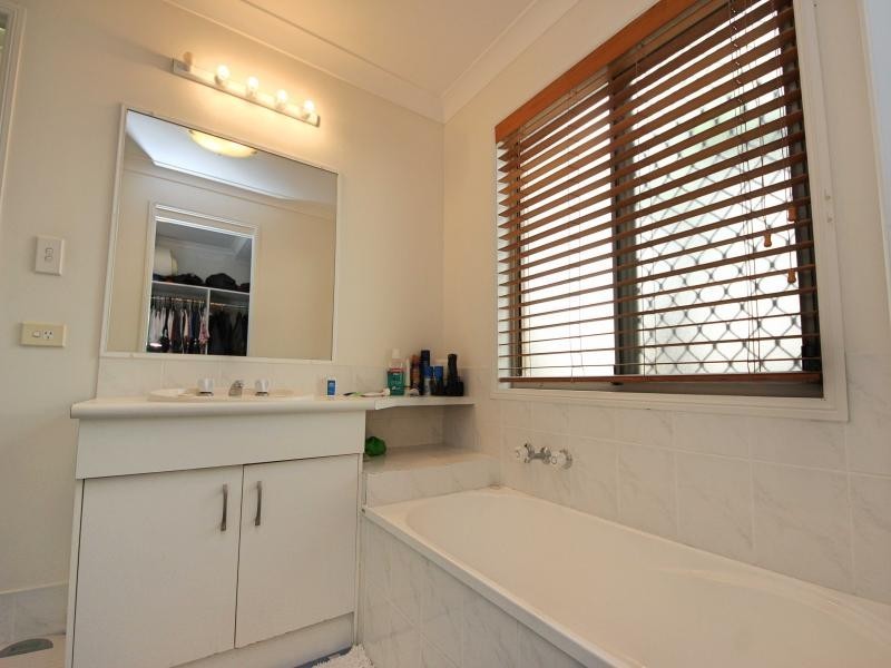 23 Settlement Court, Mudgeeraba QLD 4213