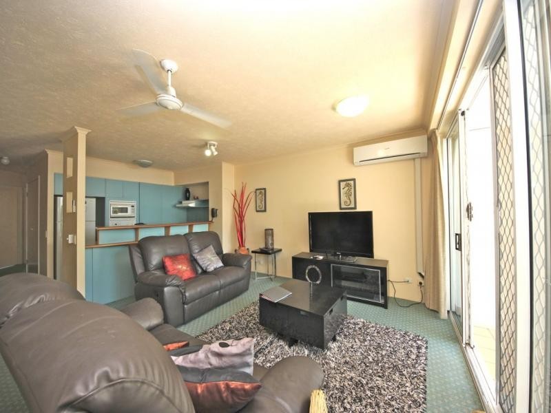 10 Alexandra Avenue, Broadbeach QLD 4218