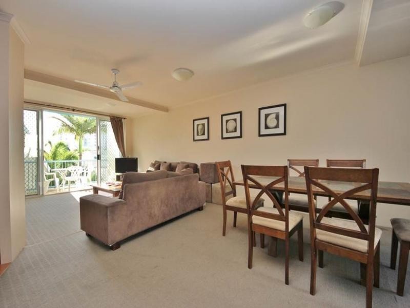 120/10 Alexandra Avenue, Mermaid Beach QLD 4218