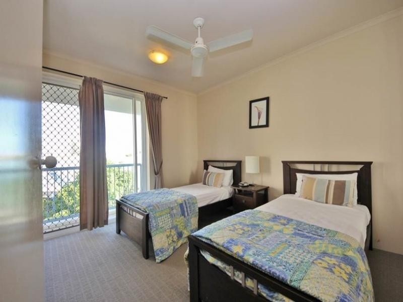 120/10 Alexandra Avenue, Mermaid Beach QLD 4218