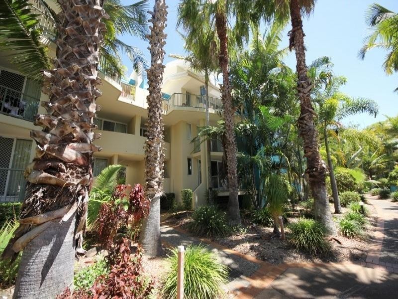 133/10 Alexandra Avenue, Broadbeach QLD 4218
