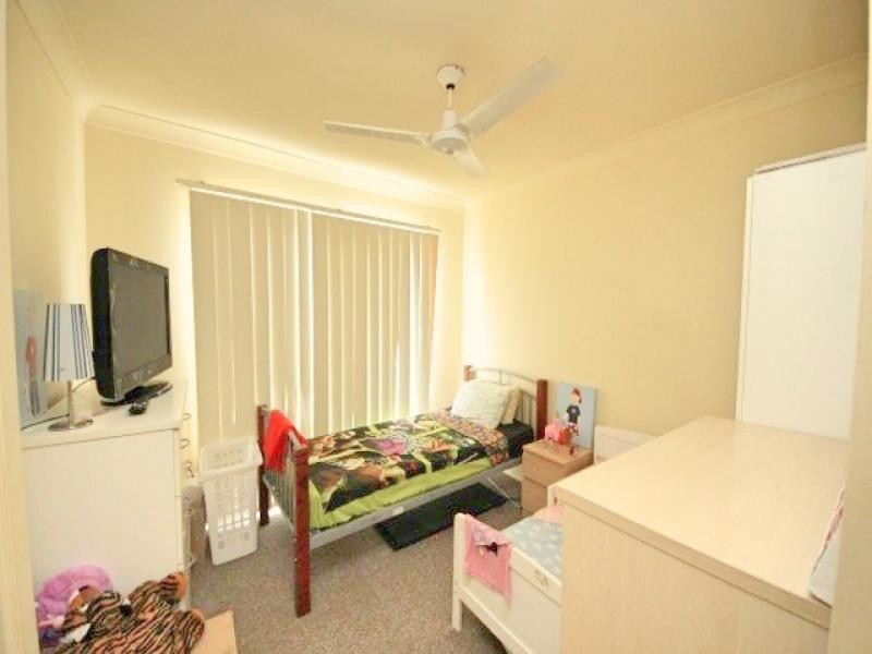 215 Cottesloe Drive, Mermaid Waters QLD 4218