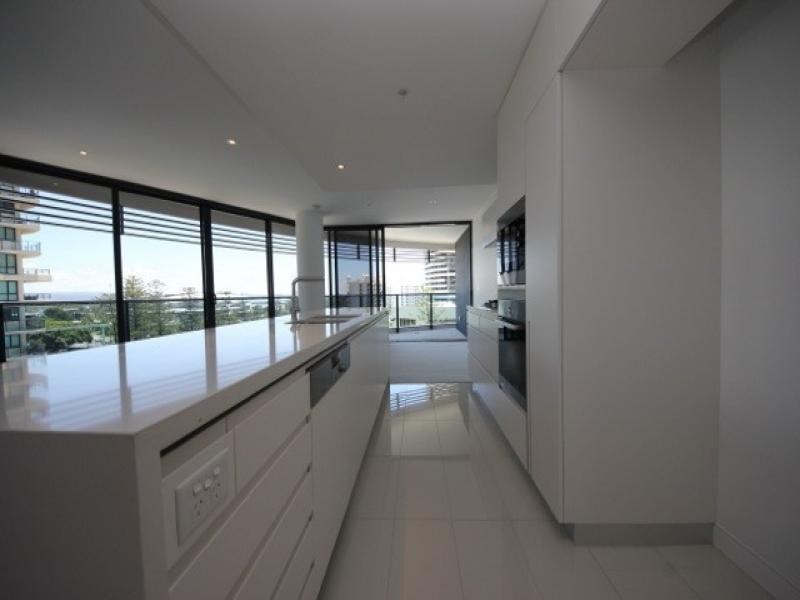20602/4  Charles Avenue, Broadbeach QLD 4218
