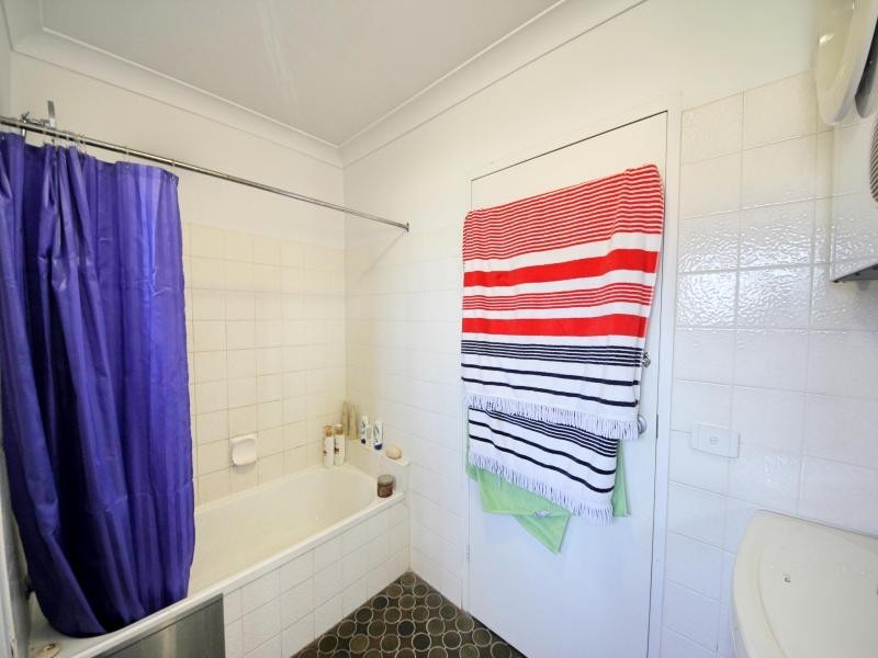 9-11 Old Burleigh Road, Surfers Paradise QLD 4217