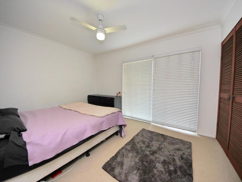 9-11 Old Burleigh Road, Surfers Paradise QLD 4217