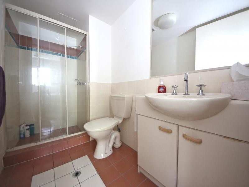 7 Redondo Avenue, Miami QLD 4220