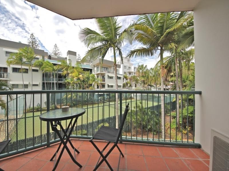 7 Redondo Avenue, Miami QLD 4220