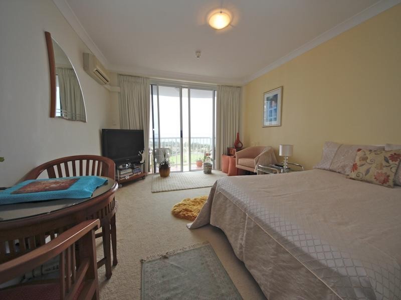 2632 Gold Coast Highway, Broadbeach QLD 4218