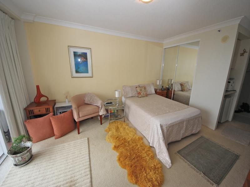 2632 Gold Coast Highway, Broadbeach QLD 4218