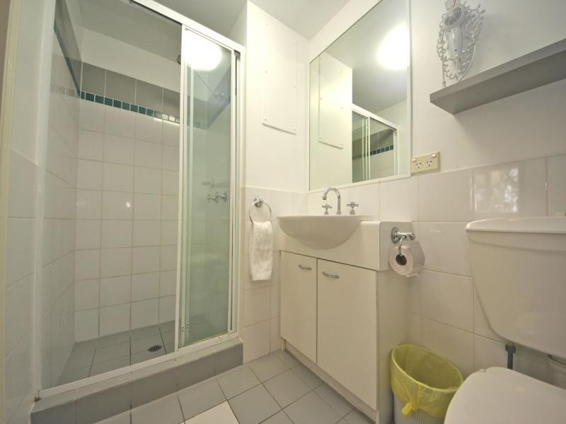 7 redondo Avenue, Miami QLD 4220