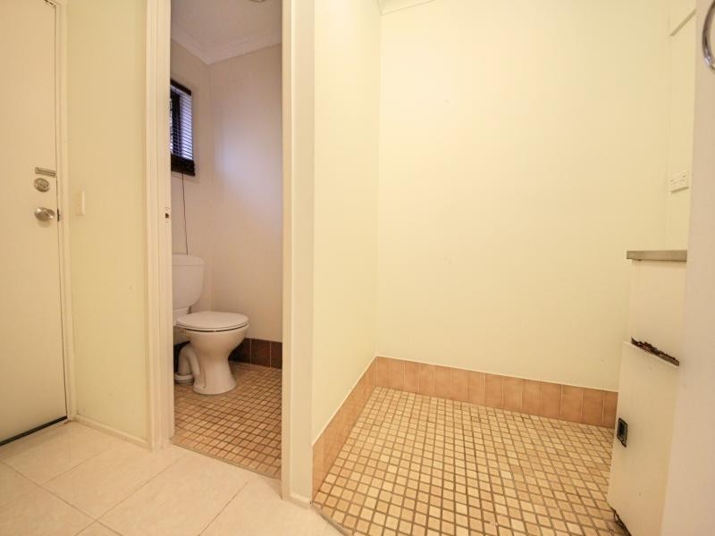 4/7 Christina Court, Mermaid Waters QLD 4218