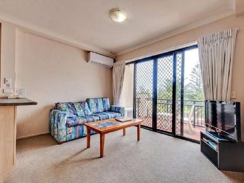 24/9 Margaret Avenue, Broadbeach QLD 4218