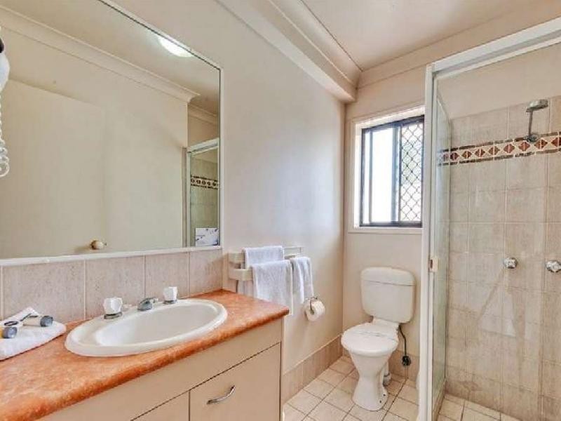 24/9 Margaret Avenue, Broadbeach QLD 4218