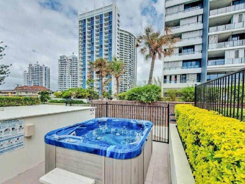 24/9 Margaret Avenue, Broadbeach QLD 4218
