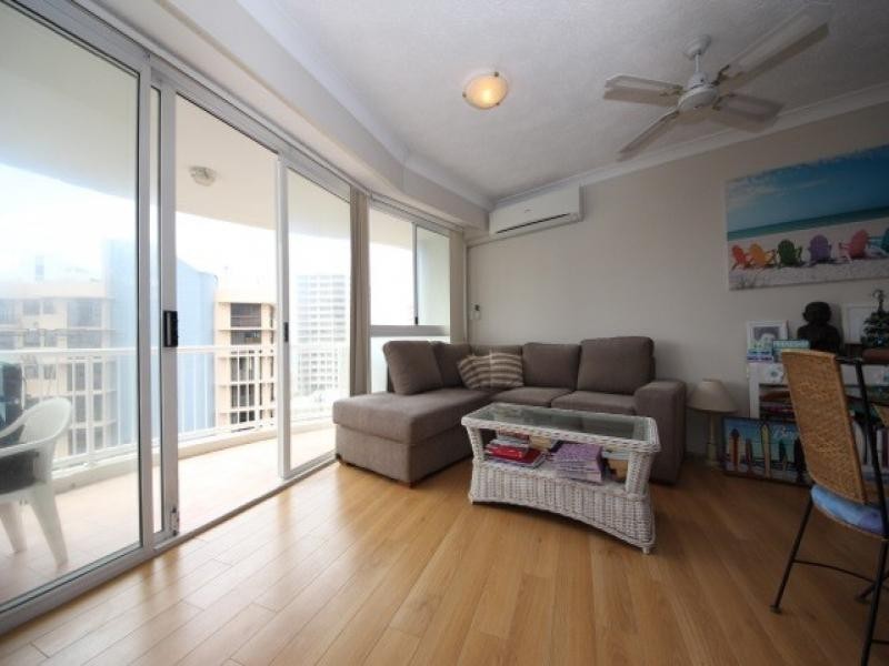 72/210 Surf Parade, Broadbeach QLD 4218