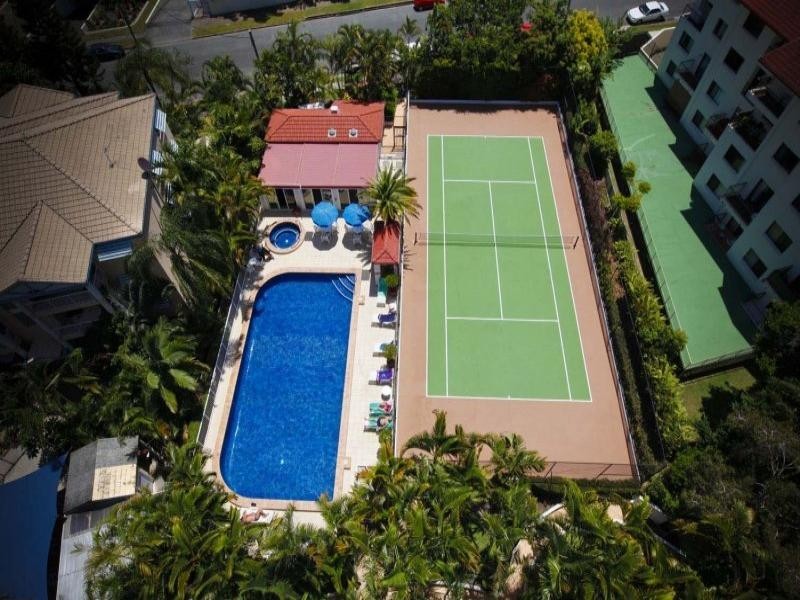 72/210 Surf Parade, Broadbeach QLD 4218
