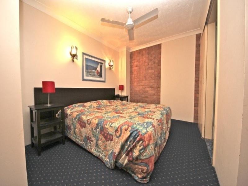 508/40 Surf Parade, Broadbeach QLD 4218