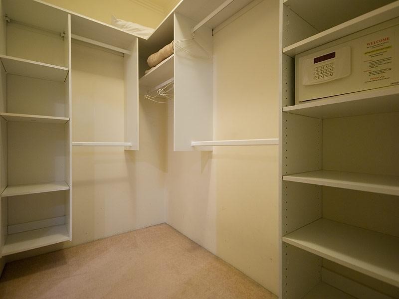 501/3400 GOLD COAST HIGHWAY, Surfers Paradise QLD 4217