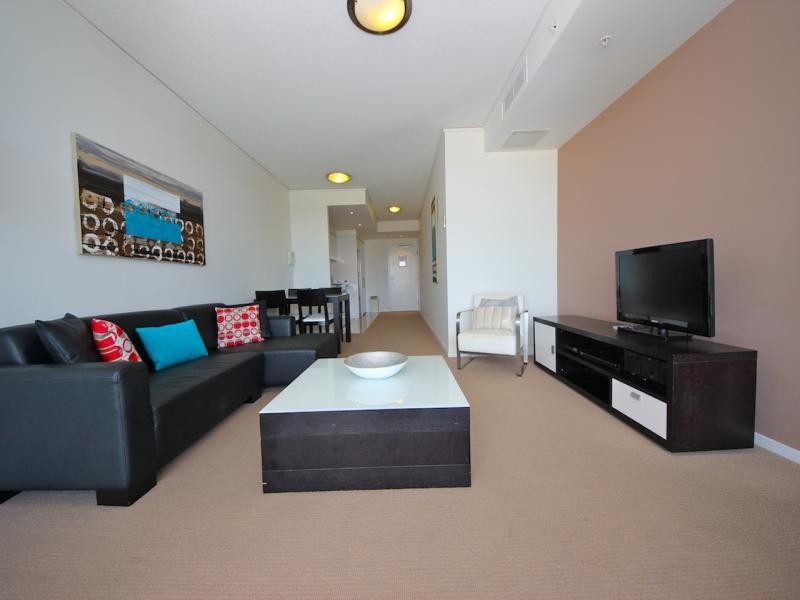 22 Sierra Grand, Surf Parade, Broadbeach QLD 4218