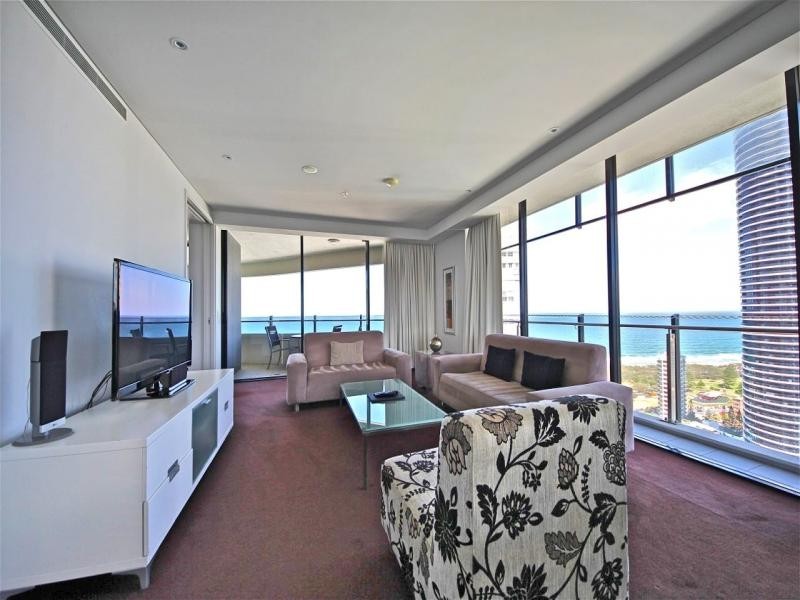 04/89 THE WAVE, 89 Surf Parade, Broadbeach QLD 4218