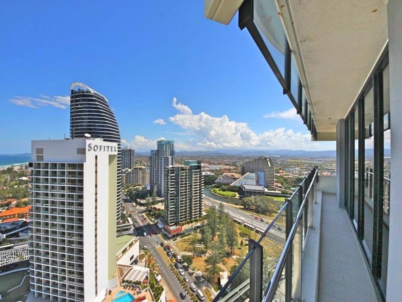 04/89 THE WAVE, 89 Surf Parade, Broadbeach QLD 4218