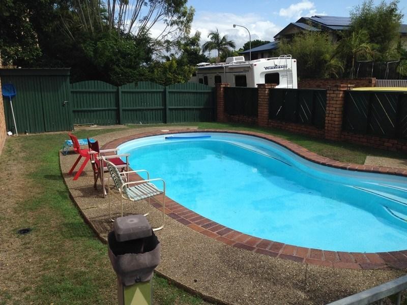 9 Eady Avenue, Broadbeach Waters QLD 4218
