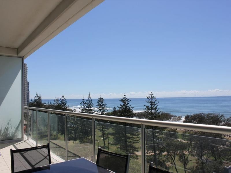 159 Old Burleigh Road, Broadbeach QLD 4218