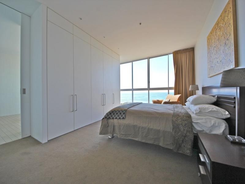 159 Old Burleigh Road, Broadbeach QLD 4218