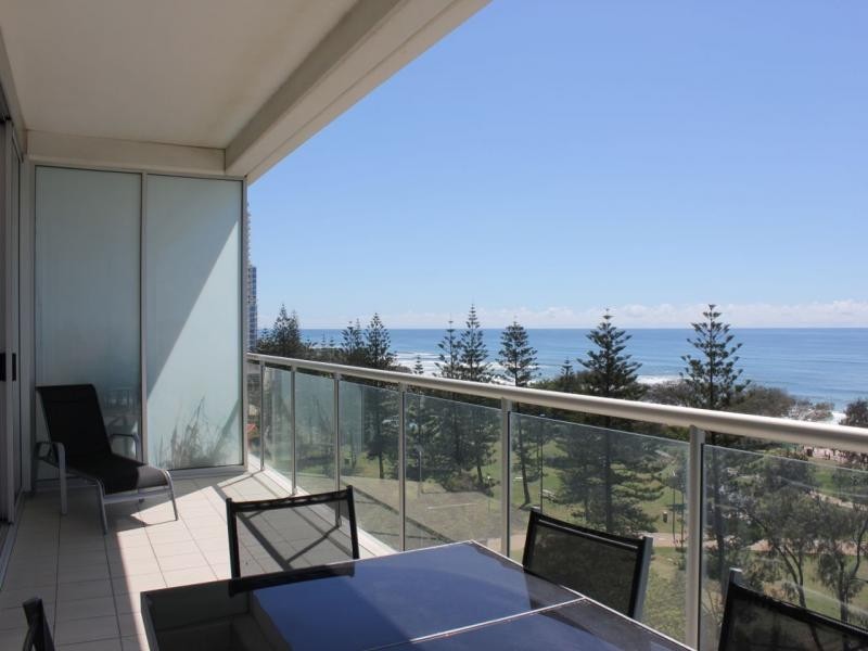 159 Old Burleigh Road, Broadbeach QLD 4218