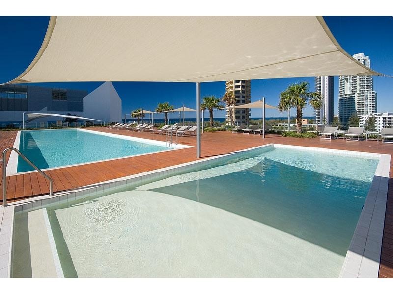 159 Old Burleigh Road, Broadbeach QLD 4218
