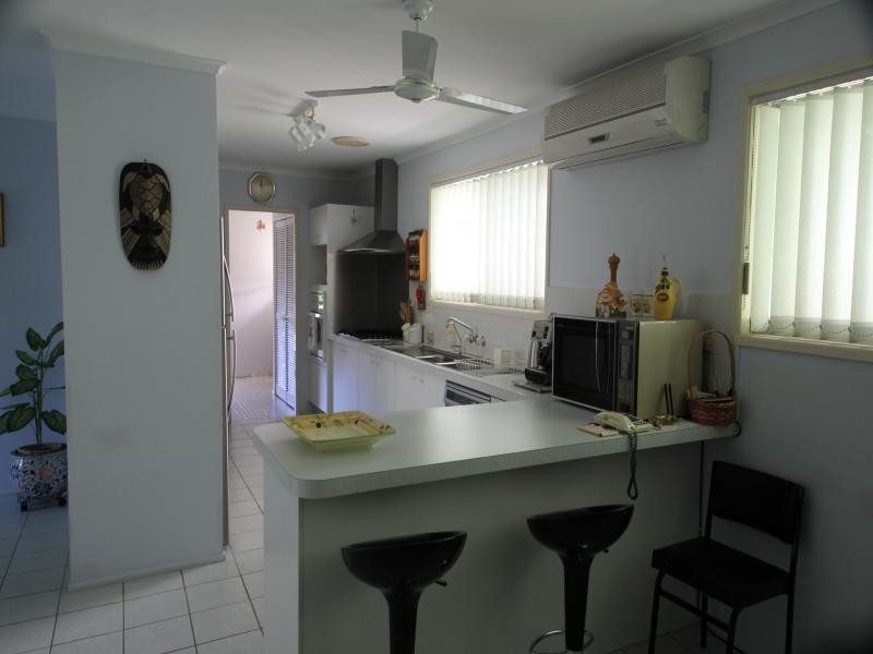 47 Bermuda St, Broadbeach Waters QLD 4218