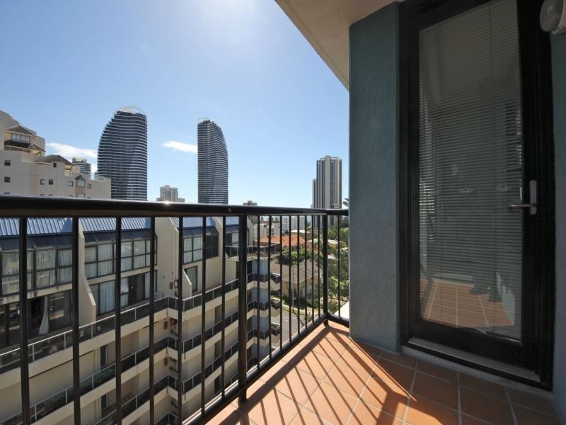 30 Surf Parade, Broadbeach QLD 4218