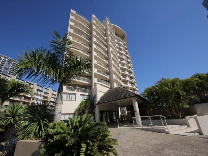 42 Surf Parade, Broadbeach QLD 4218