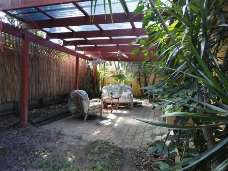 Blake St, Southport QLD 4215