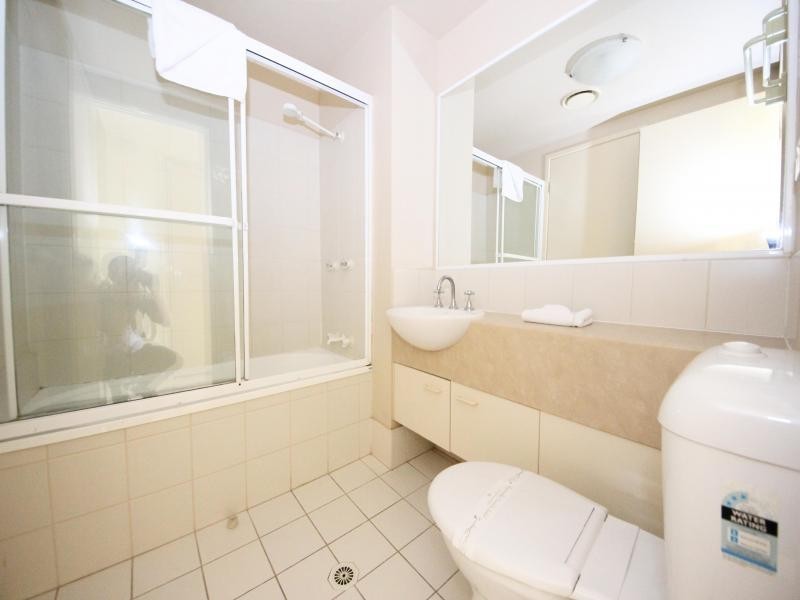 2320-2330 DIAMOND SANDS, Gold Coast Highway, Mermaid Beach QLD 4218