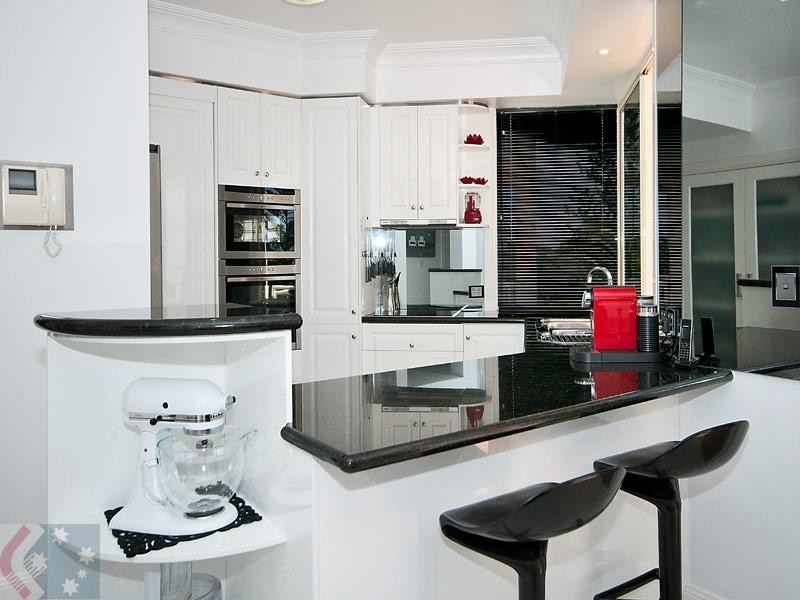 106 Old Burleigh Road, Broadbeach QLD 4218