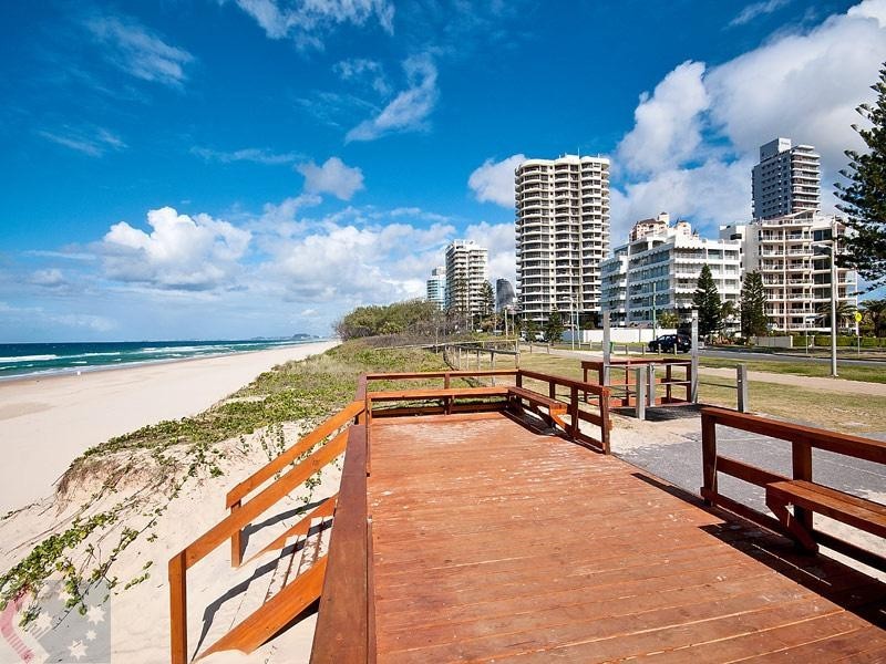 106 Old Burleigh Road, Broadbeach QLD 4218