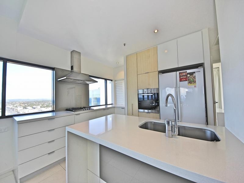 14 ULTRA, George Ave, Broadbeach QLD 4218