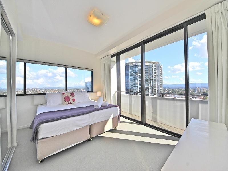 14 ULTRA, George Ave, Broadbeach QLD 4218