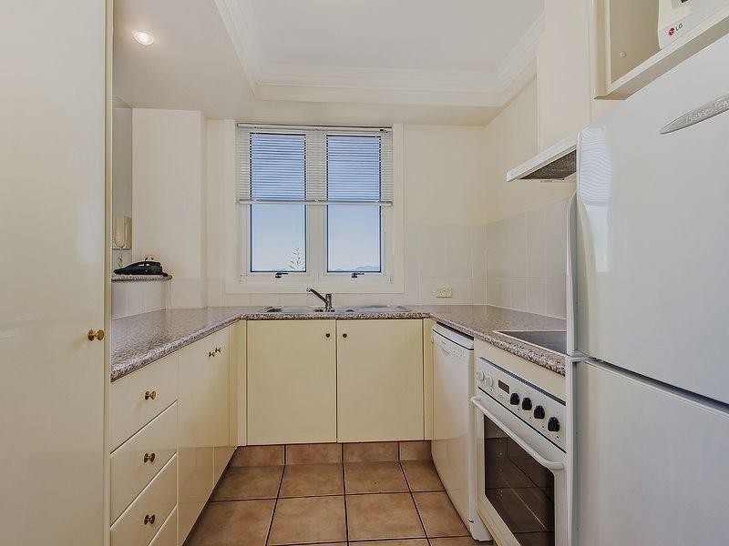 9 Beach Parade, Surfers Paradise QLD 4217