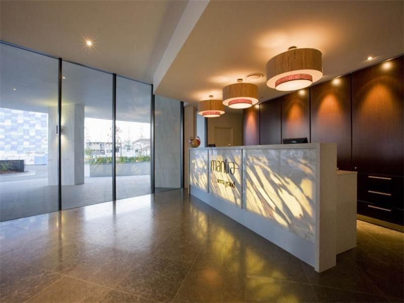 22 Sierra Grand, Surf Parade, Broadbeach QLD 4218