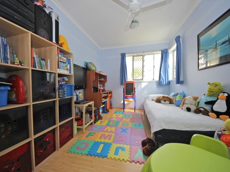 16 Crescent Avenue, Mermaid Beach QLD 4218