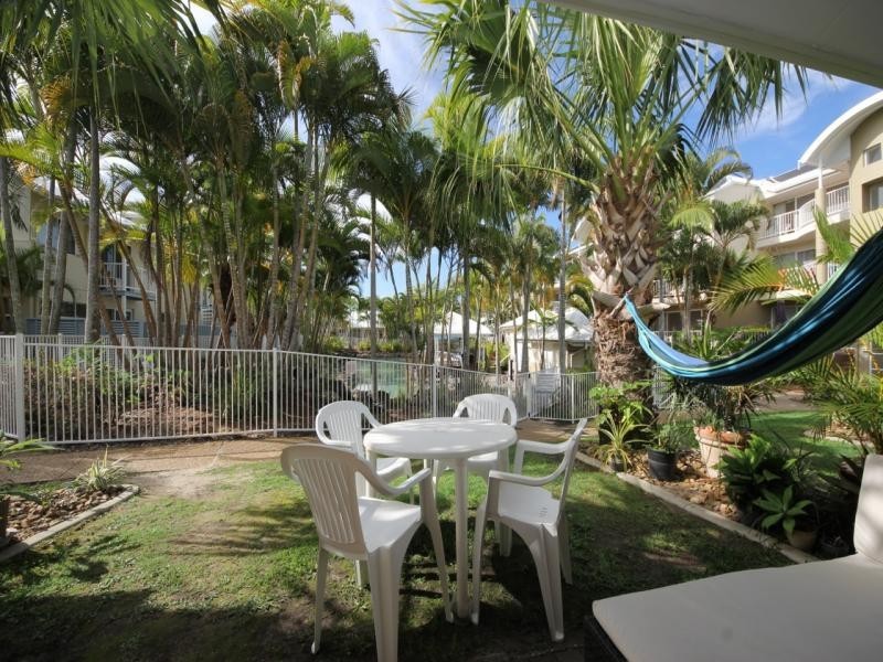 16 Crescent Avenue, Mermaid Beach QLD 4218