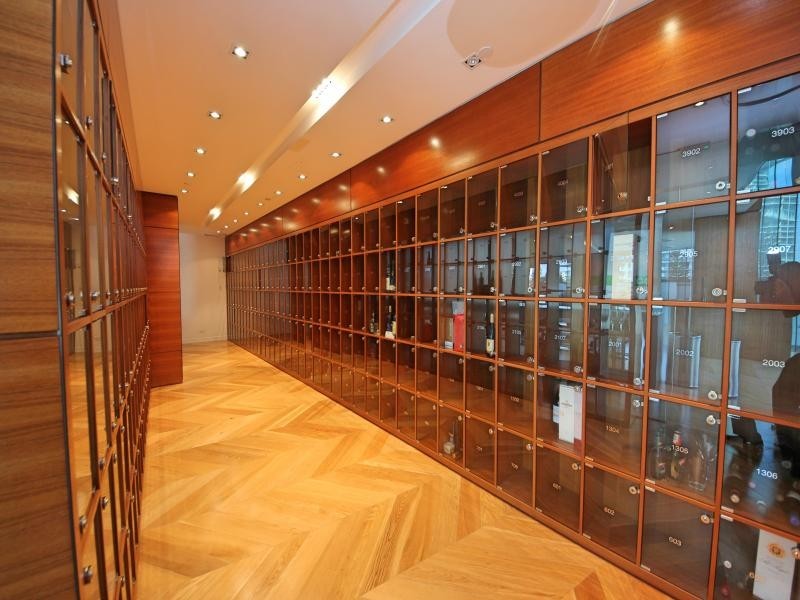 4 ORACLE, Charles Ave, Broadbeach QLD 4218