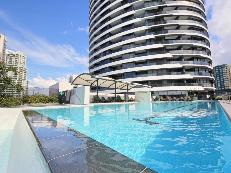 4 ORACLE, Charles Ave, Broadbeach QLD 4218