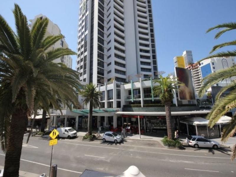 17 Albert Avenue, Broadbeach QLD 4218