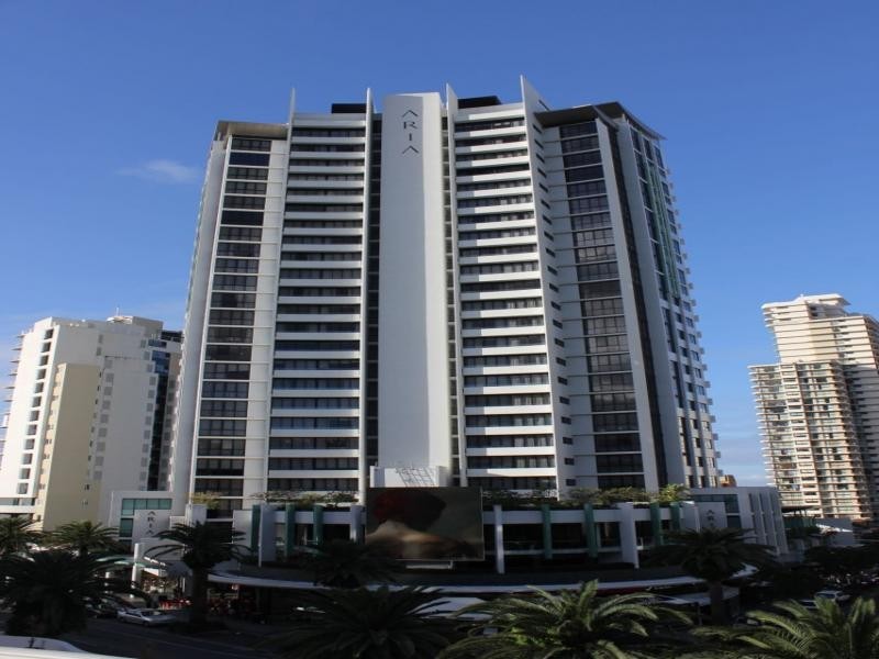 17 Albert Avenue, Broadbeach QLD 4218